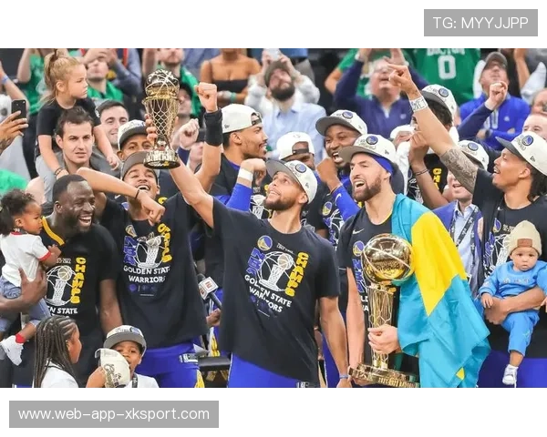 勇士队继续领跑联盟，冲击历史纪录，2019-2020勇士队