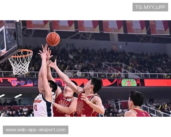 CBA青岛靠连续协防成功,比赛强度骤然提升 CBA青岛靠连续协防成功,比赛强度骤然提升